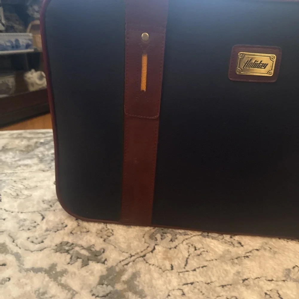 N/A vintage luggage